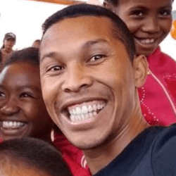 Background of Ricardo Andriamihaja